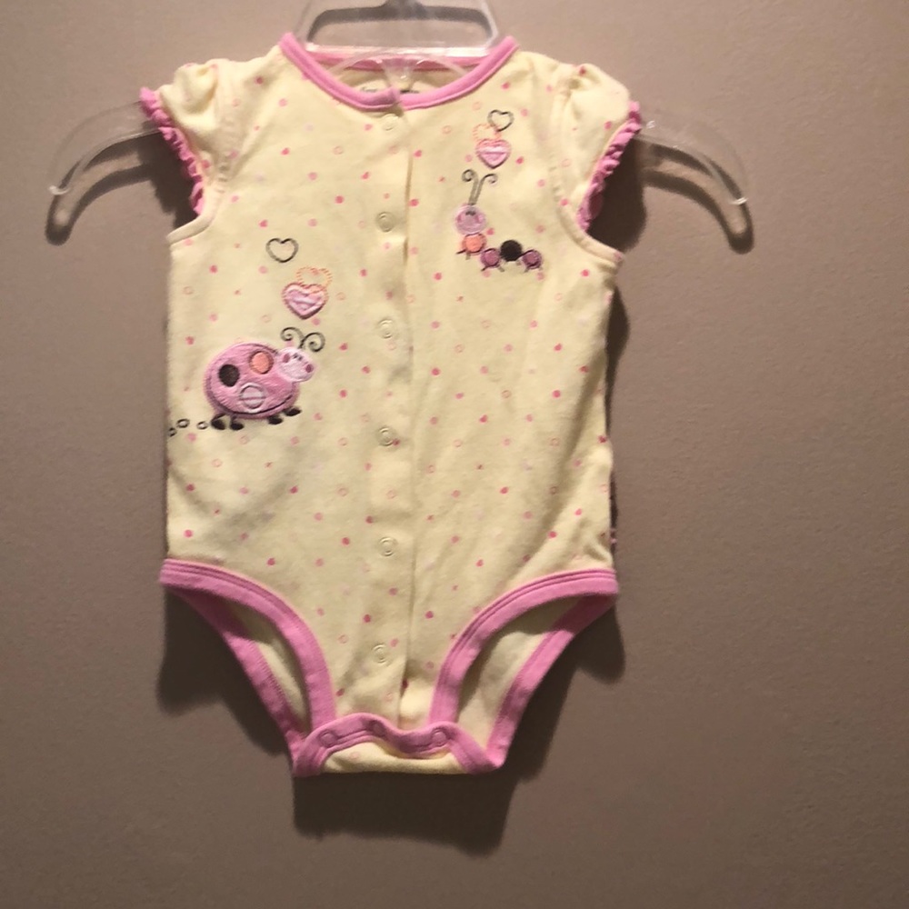 Ladybug romper 6-9 mo